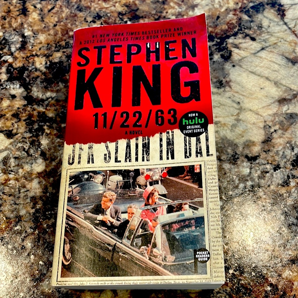 Brand New!  Stephen King “11/22/63” novel